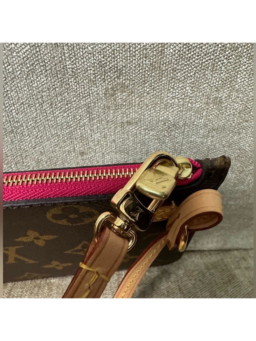 LOUIS VUITTON - NEW Neverfull Pink Pivone Pochette Monogram - for PM or … - Picture 2 of 10